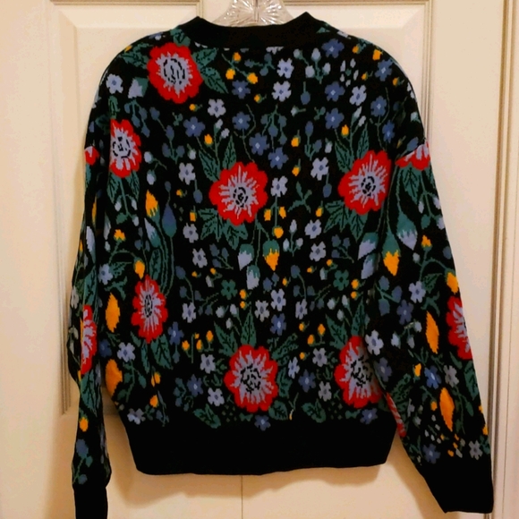 Pull & Bear black floral sweater - Picture 2 of 7